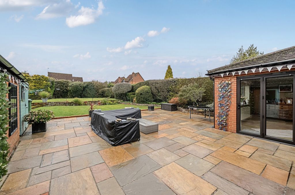 Property photo 3 of 22 1428777-38-69B7Fb...