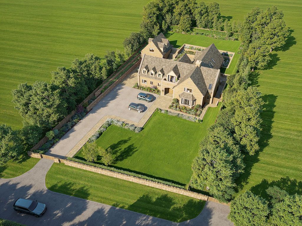 Property photo 2 of 8