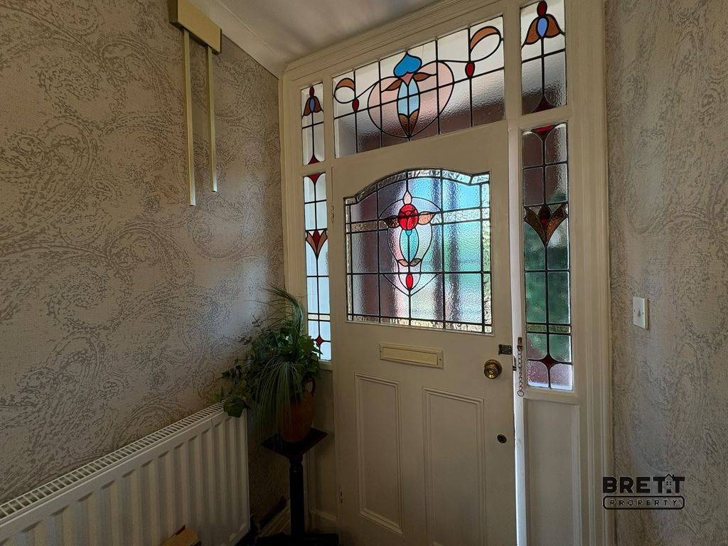 Property photo 2 of 14 Not Specified