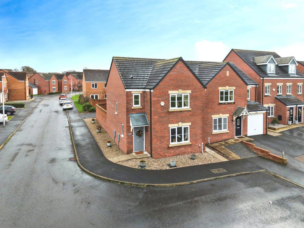 Property photo 1 of 26