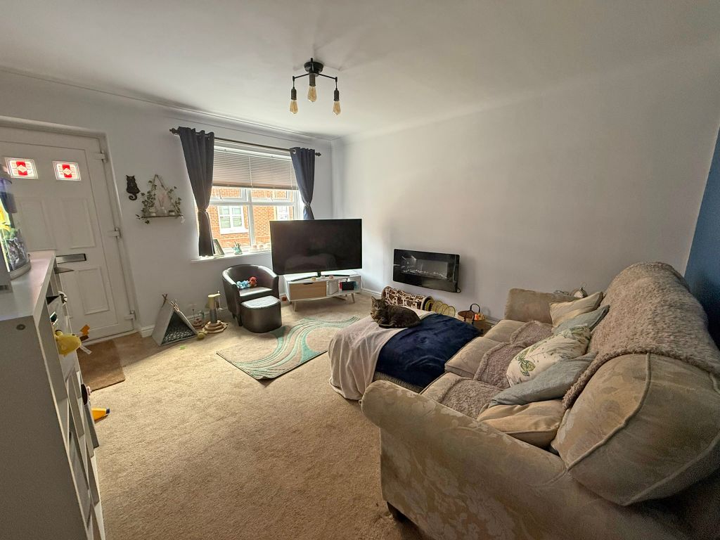 Property photo 3 of 11 Img_4535