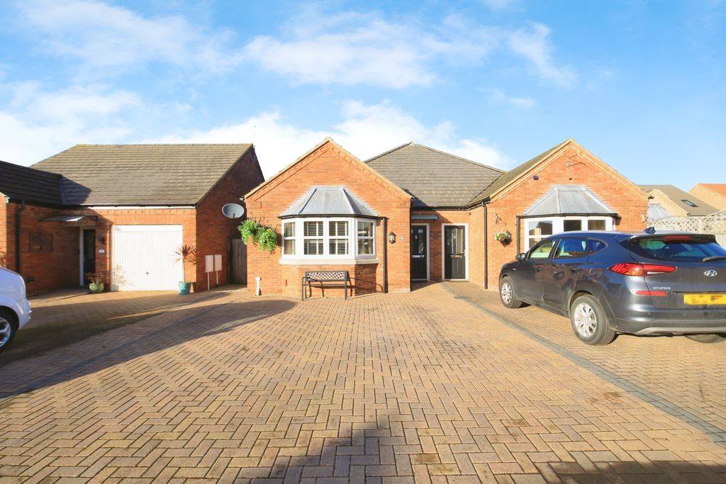 Property photo 2 of 17 Img_1274