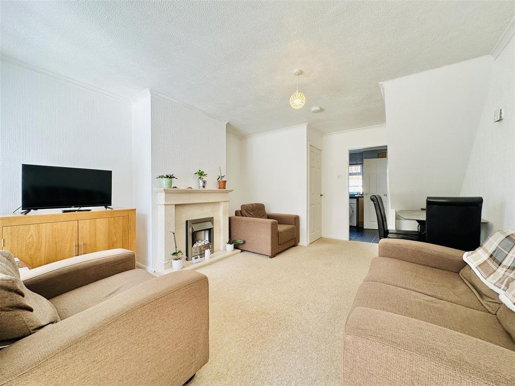 Property photo 2 of 8 9Qqbyez_Ieyvfcf2F_Ompq.Jpg