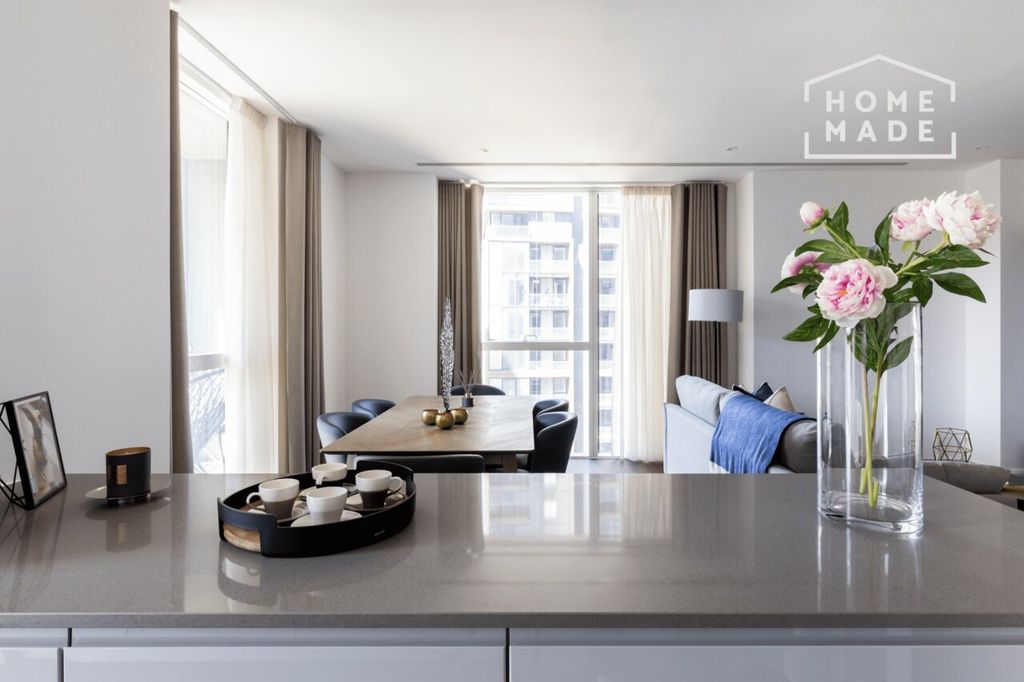 Property photo 3 of 16 A29898342Ea28Ff9Adfb8d08Aea5