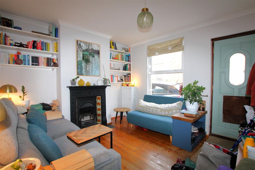 Property photo 2 of 10 Img_0001.Jpg