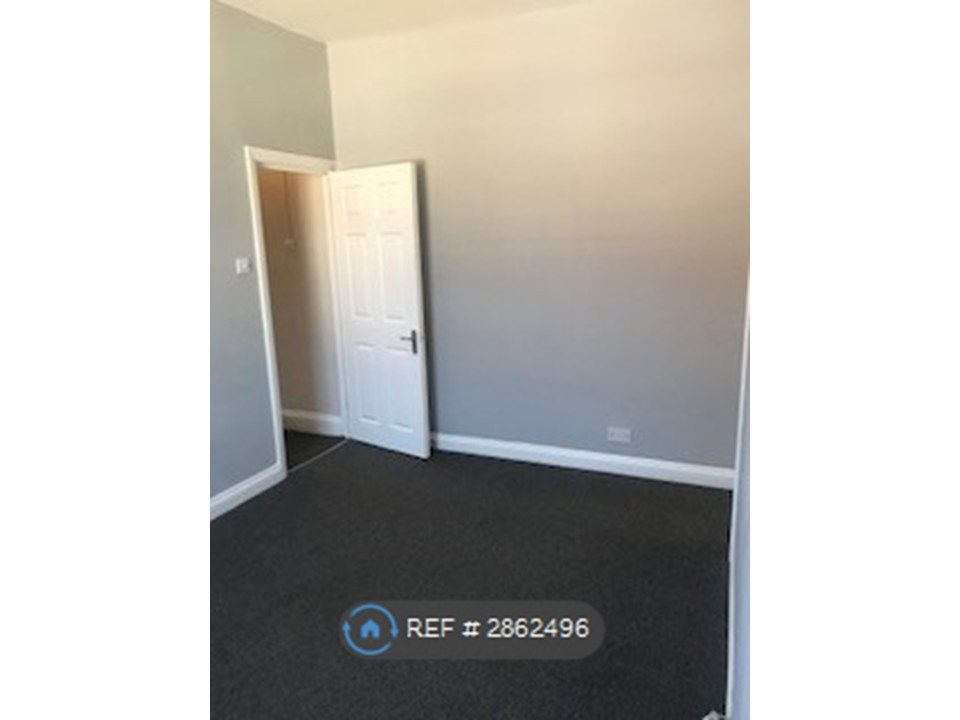 Property photo 3 of 26