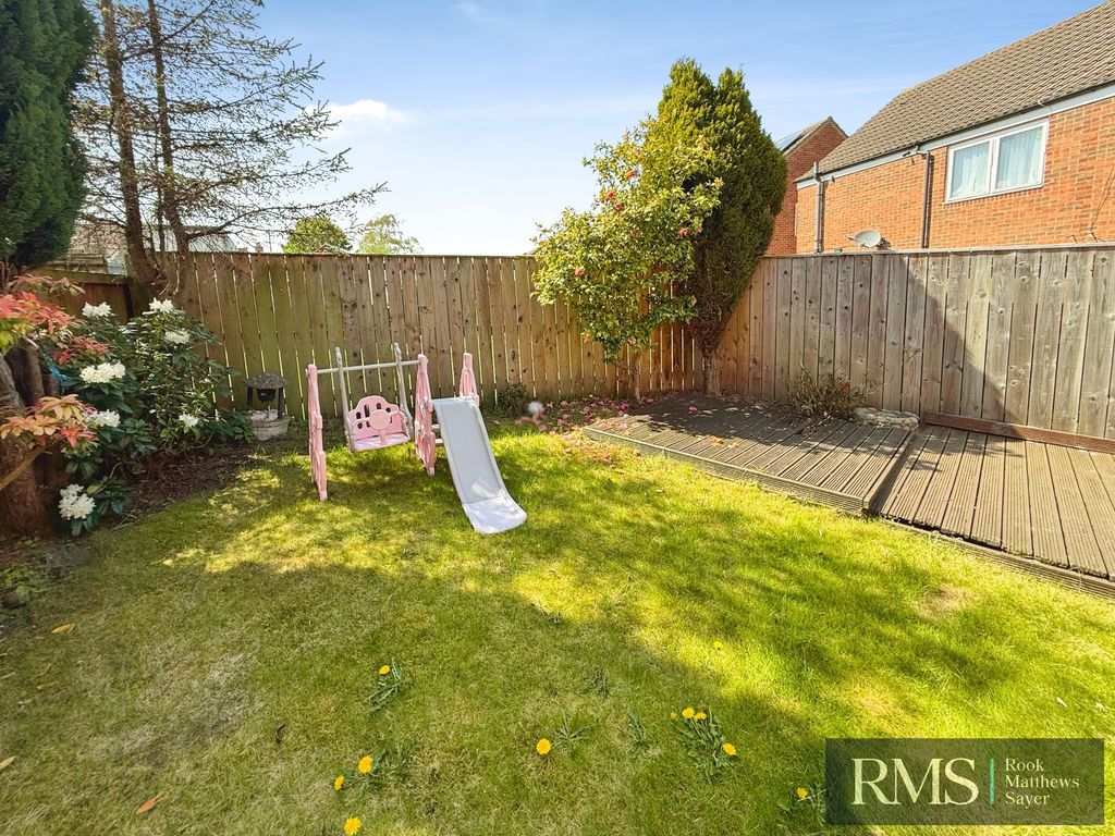 Property photo 3 of 11 Photo 9