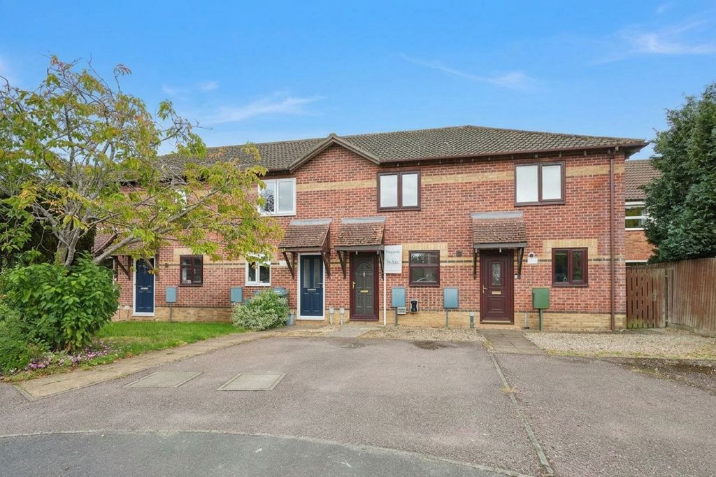 Property photo 1 of 17
