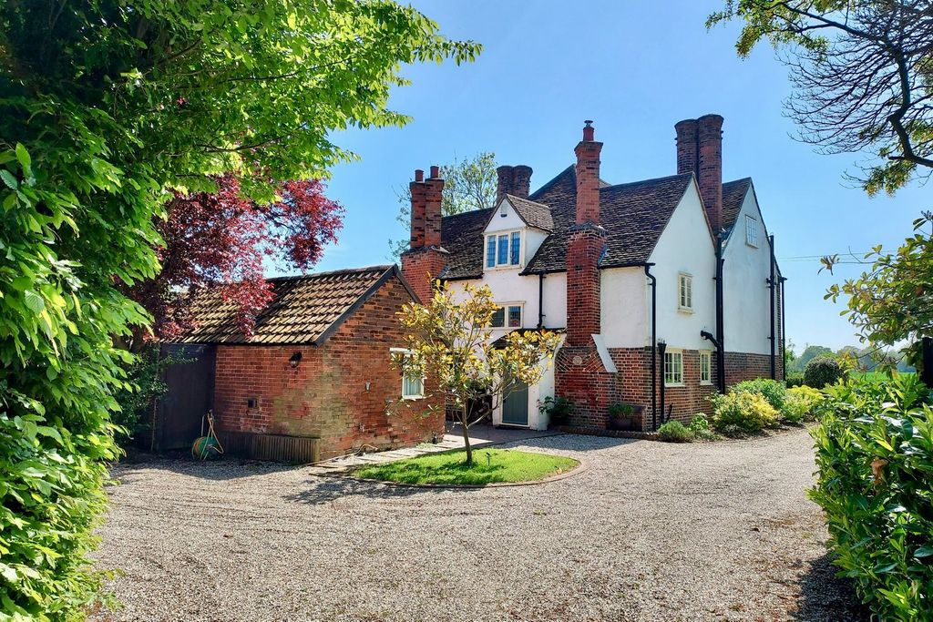 Property photo 2 of 29