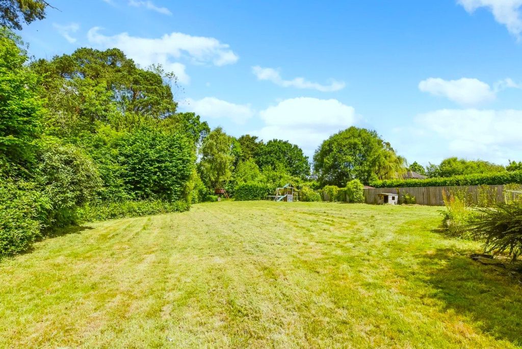 Property photo 2 of 24 Picture No. 65