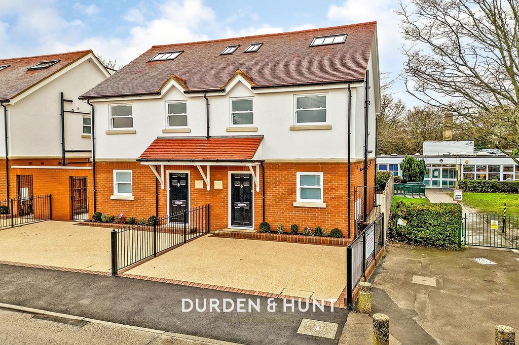 Property photo 1 of 27 Brickfieldx-4.1.Jpg