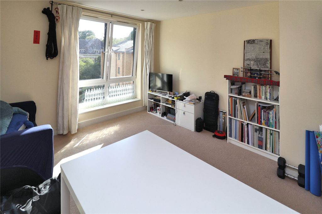 Property photo 3 of 7 Picture No. 07