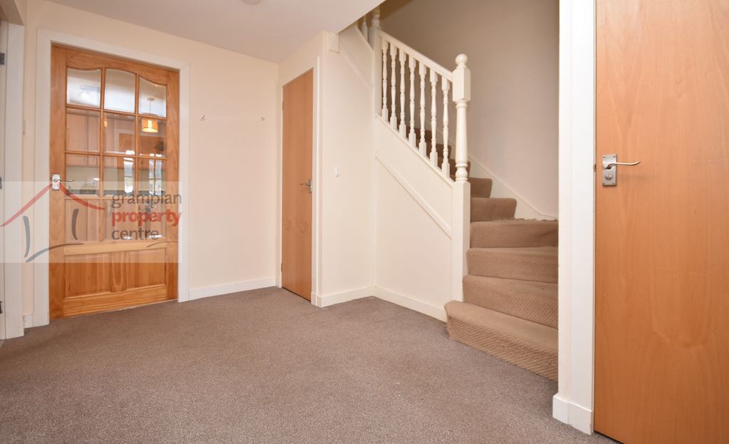 Property photo 2 of 23 Hallway .Jpg