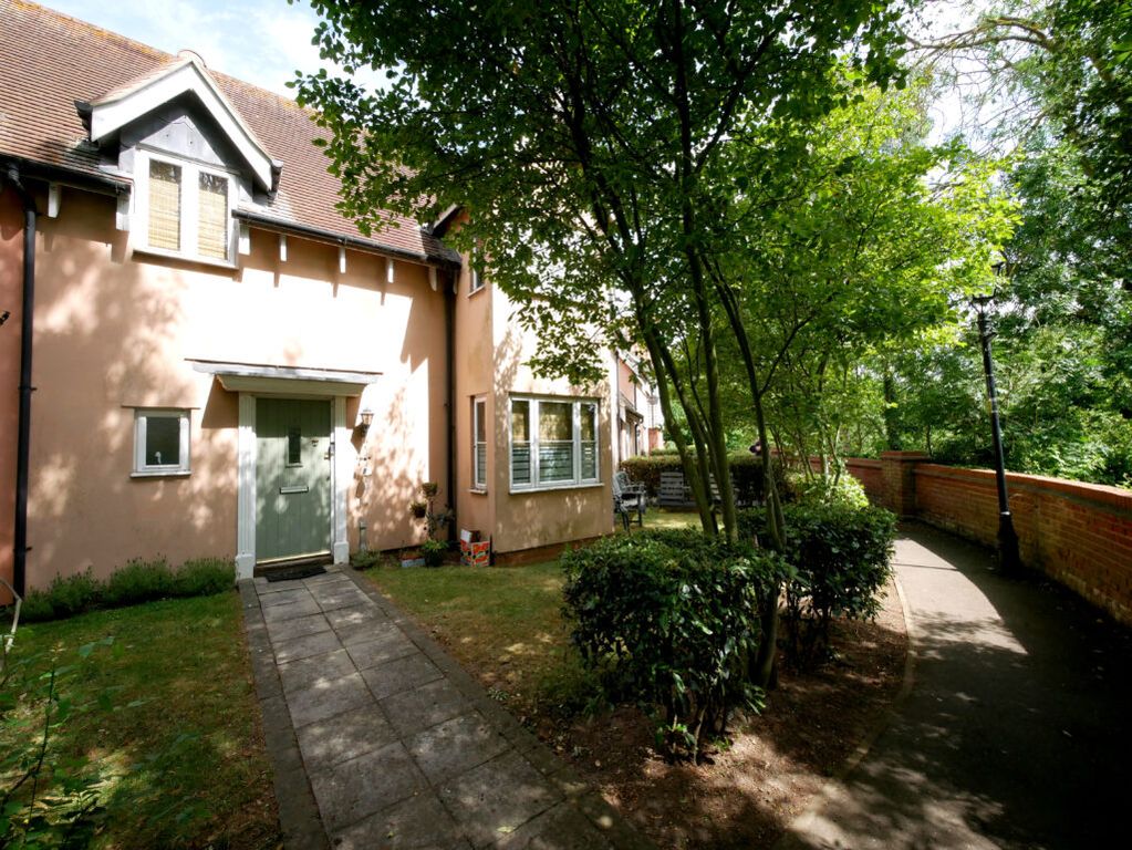 Property photo 1 of 12