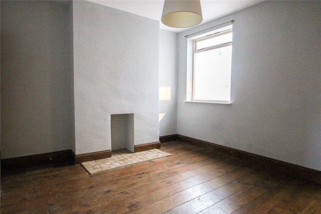 Property photo 3 of 13 Picture No. 10