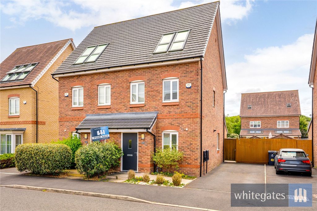 Property photo 1 of 32 Picture No. 01
