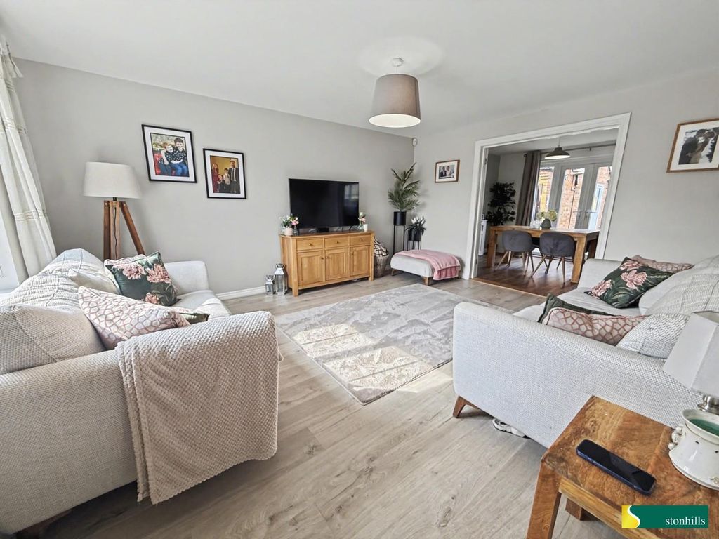 Property photo 3 of 27 15.Jpg