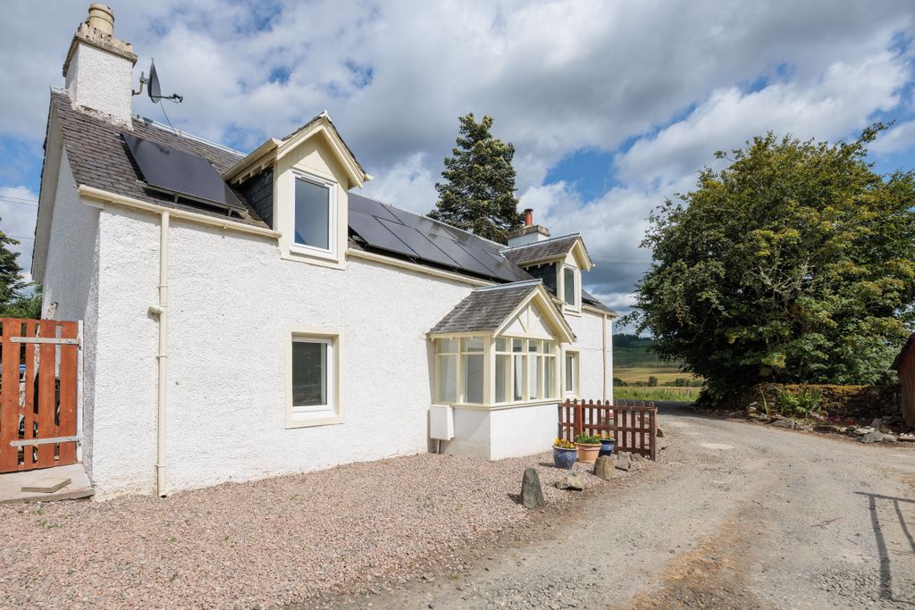 Property photo 1 of 45