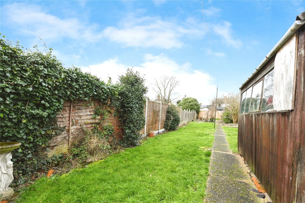Property photo 2 of 17 Photography