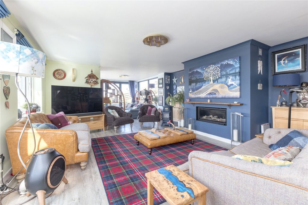 Additional image 10 of 4 bed detached house for saleSunset View, 15 Lochbay, Waternish, Isle Of Skye IV55