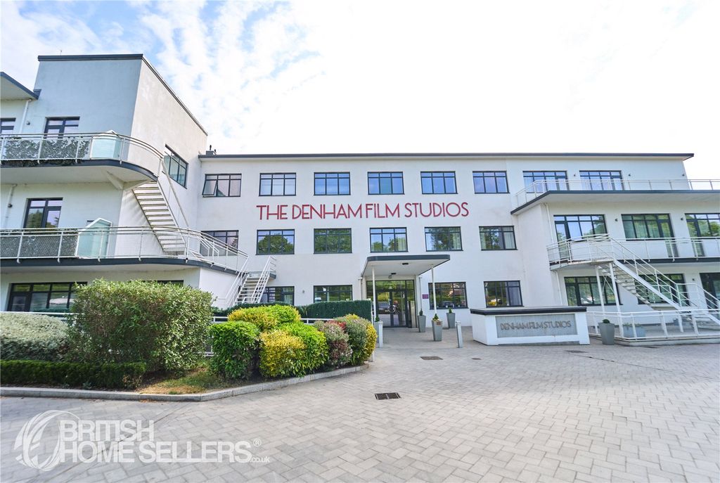 Property photo 1 of 19 Picture No. 03