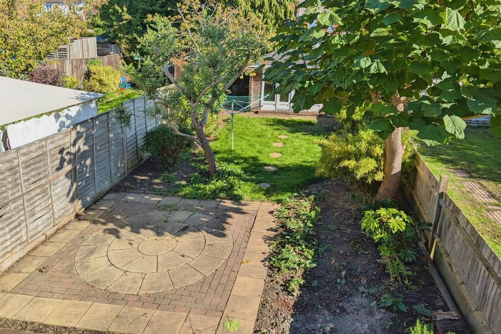 Property photo 2 of 19 (Main)