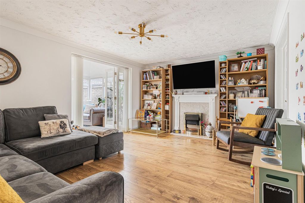 Property photo 2 of 29 26_66673.Jpg