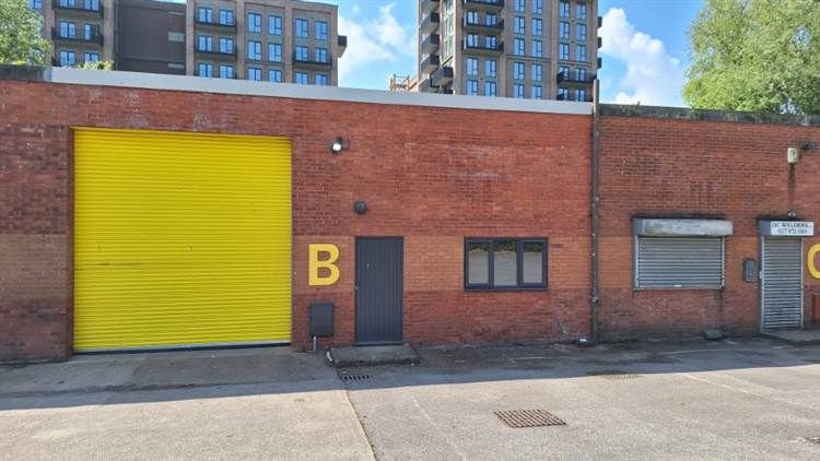 Property photo 1 of 3