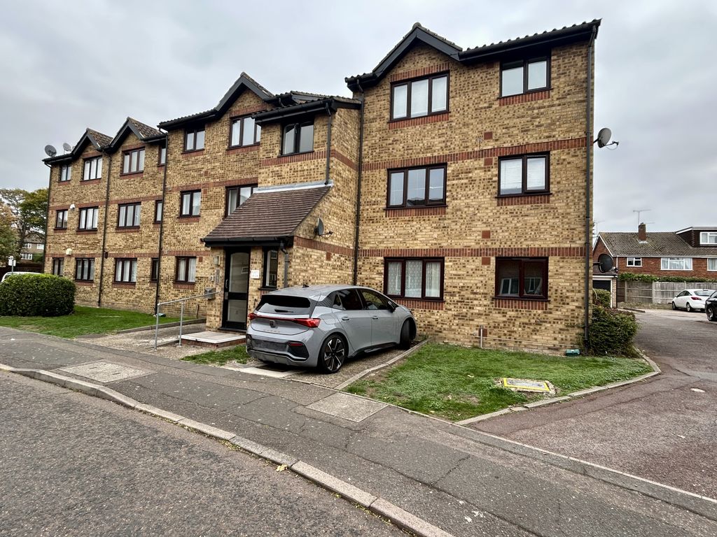 Property photo 1 of 8