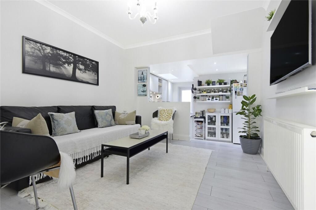 Property photo 3 of 13