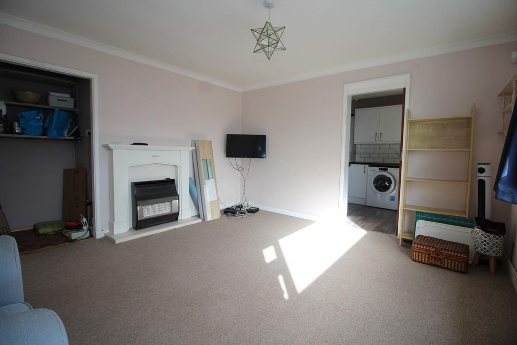 Property photo 3 of 11 Img_6634.Jpg