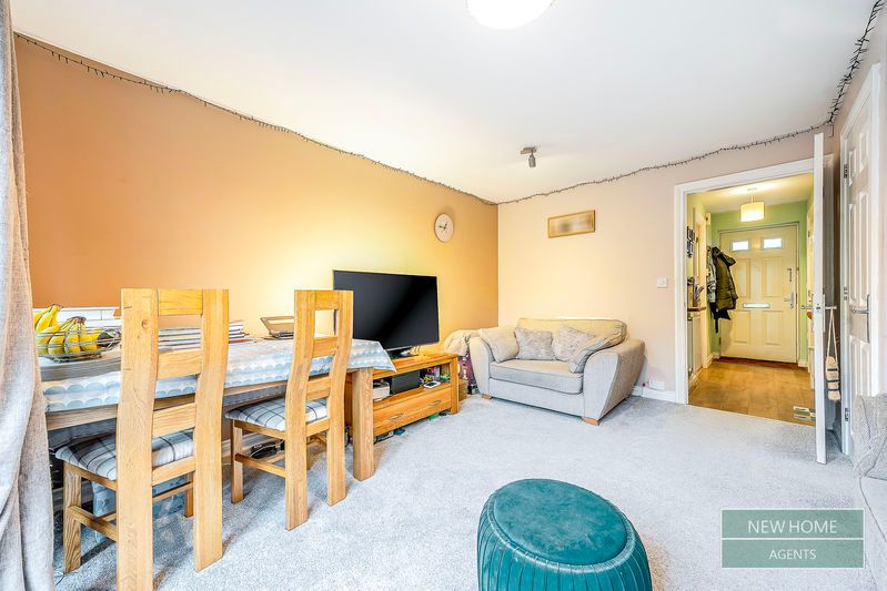 Property photo 3 of 15 Photo 7