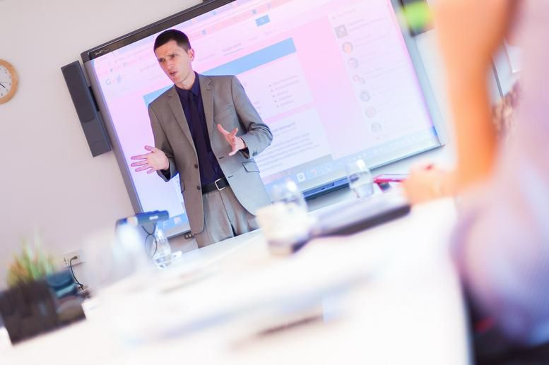 Property photo 2 of 11