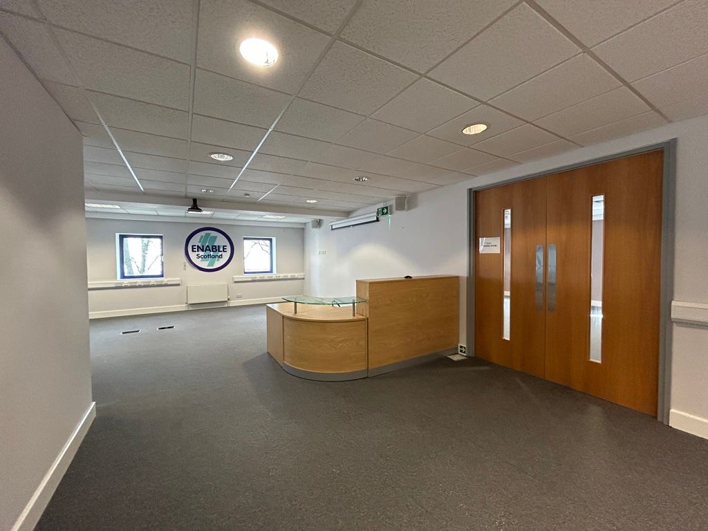 Property photo 3 of 16 Photo 26