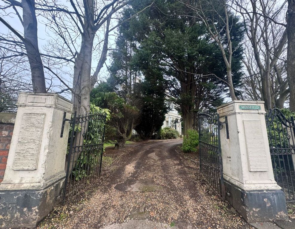 Property photo 3 of 5