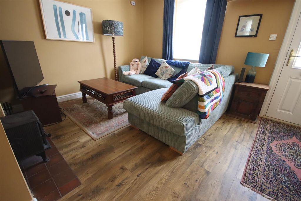 Property photo 3 of 16 Img_0694.Jpg