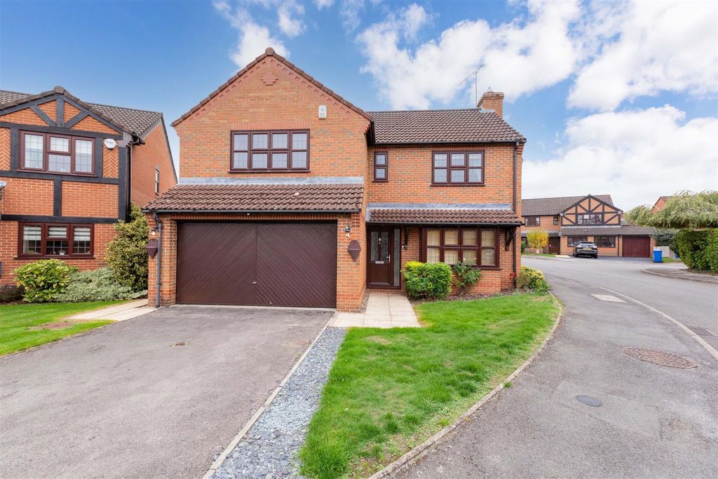 Property photo 1 of 19