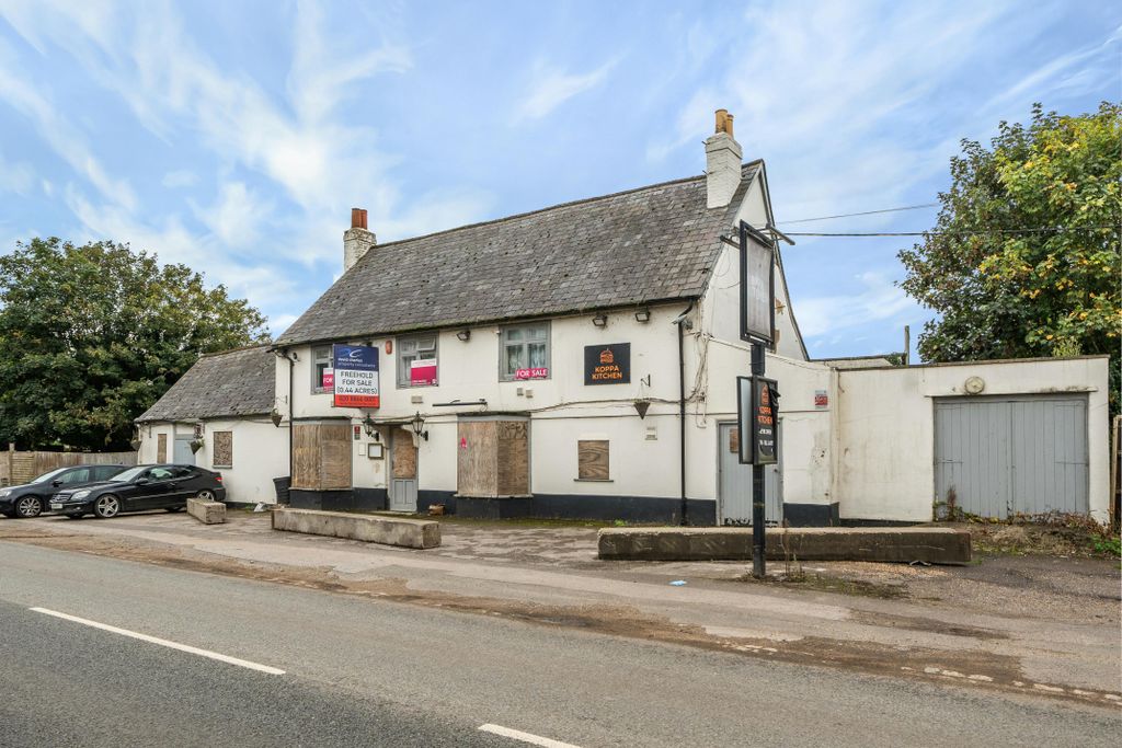 Property photo 3 of 15 1190676 14.Jpg