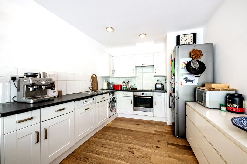 Property photo 2 of 13 Picture No. 03