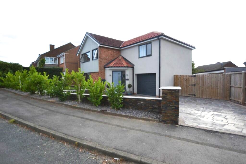 Property photo 1 of 34