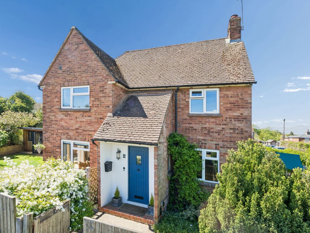Property photo 3 of 32