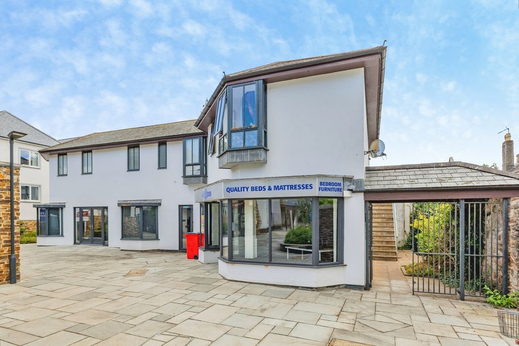 Property photo 1 of 21 Pbox-Img.Jpg