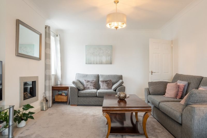 Property photo 3 of 35 Ridgeway-20_4627-Fc9d-Eb83-4488-45B7-E4Dd-0A73-5d2