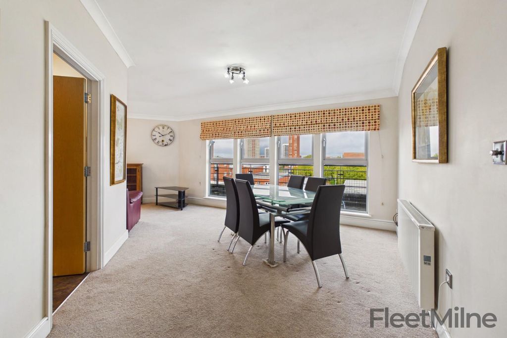 Property photo 3 of 20 Open Plan Living / Dining Area