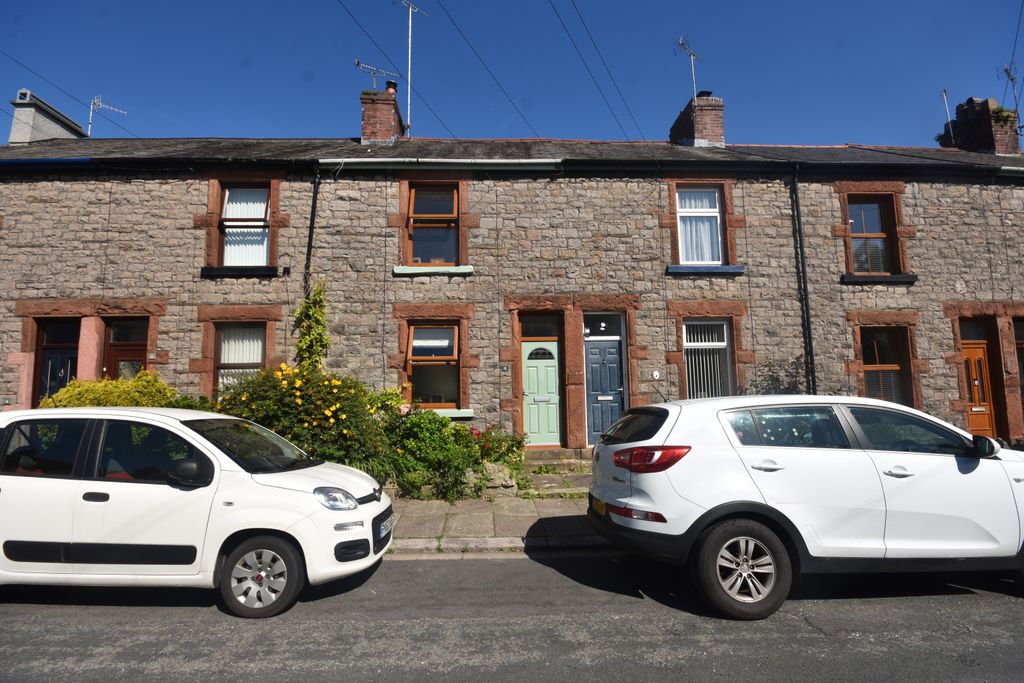 Property photo 1 of 13