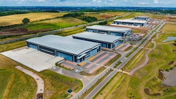 Property photo 2 of 9