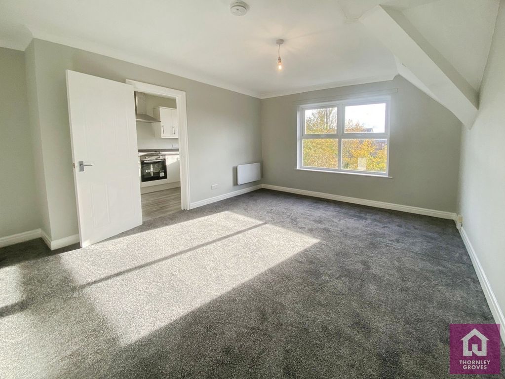 Property photo 3 of 21 Picture No. 16