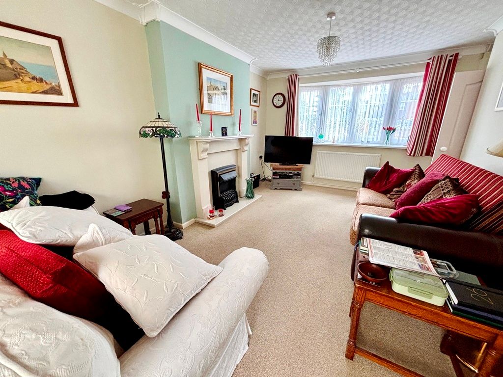 Property photo 3 of 13