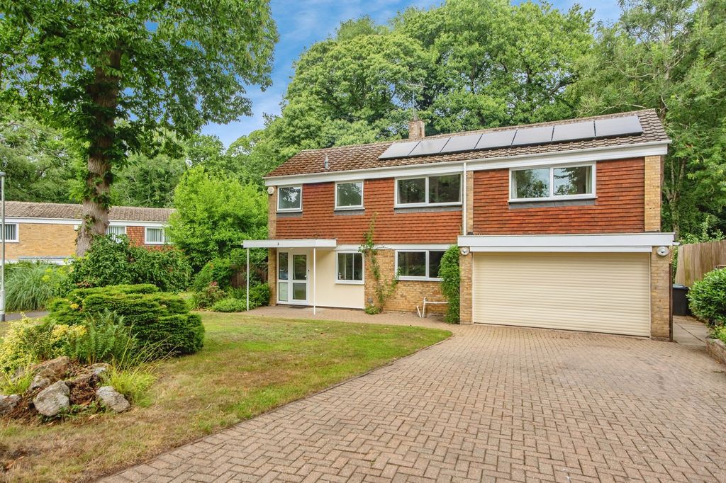 Property photo 1 of 17