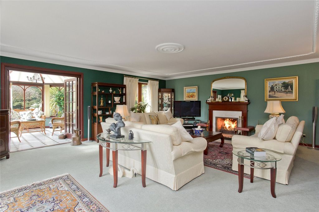Property photo 3 of 22 Drawing Room